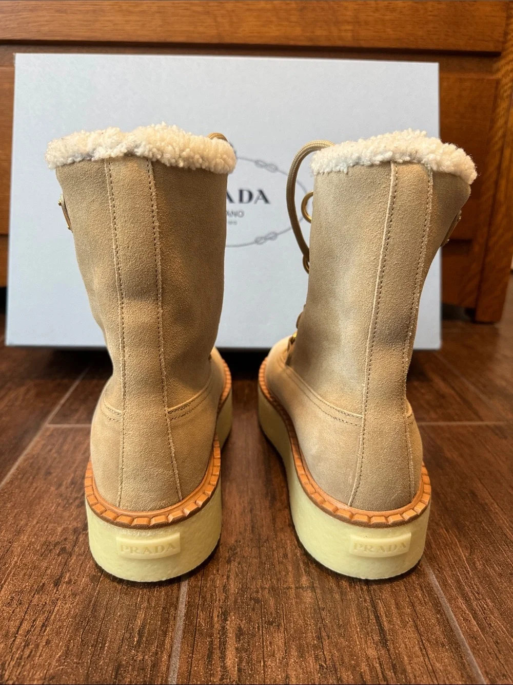💯 Authentic Prada Suede and Shearling Lace Up Boot Size 8.5B